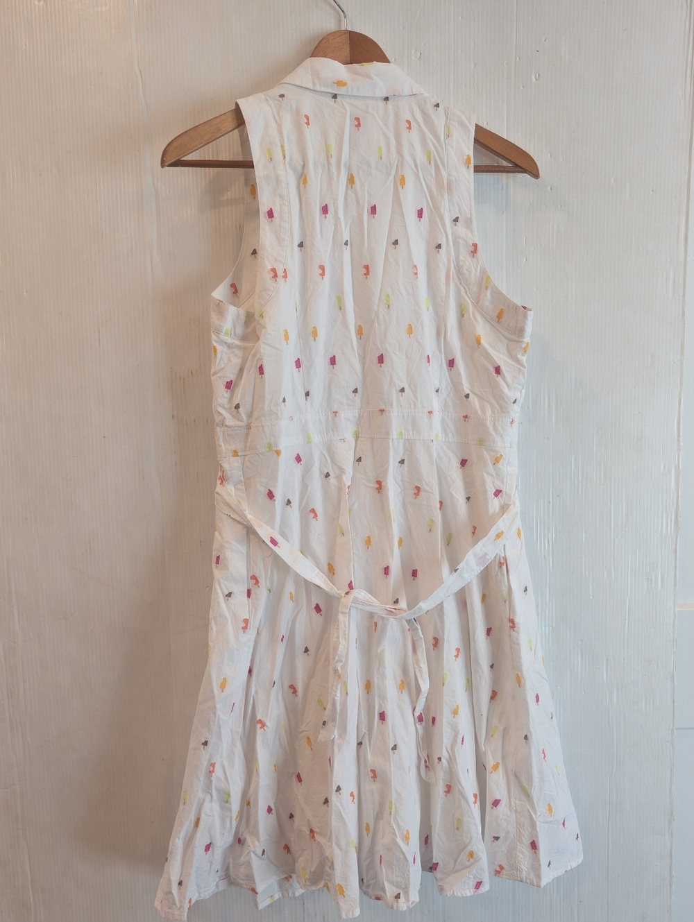 HD In PARIS Women's White Popsicle Printed Sleeveless Tie-Waist Shirt Dress - Picture 5 of 11
